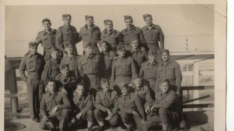 1940_volunteers.jpg